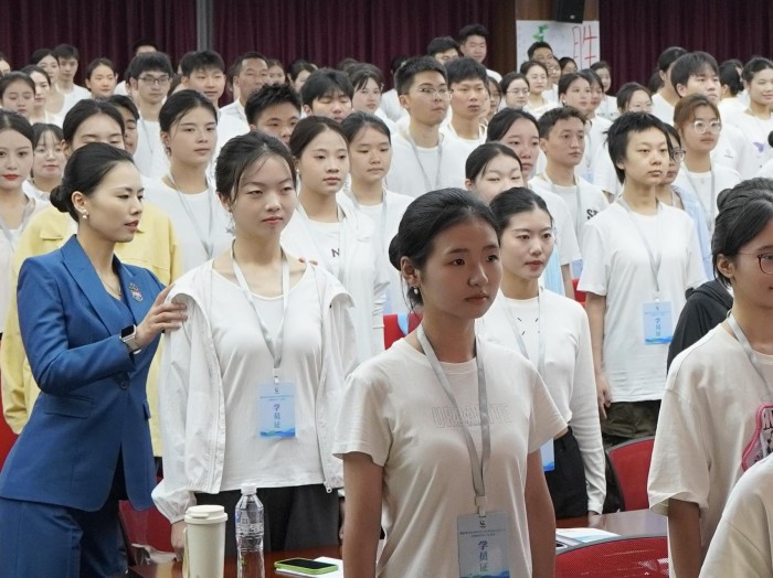 c8cbaa8f1432db32088ec7c4ea2634ff.jpg 3.jpg